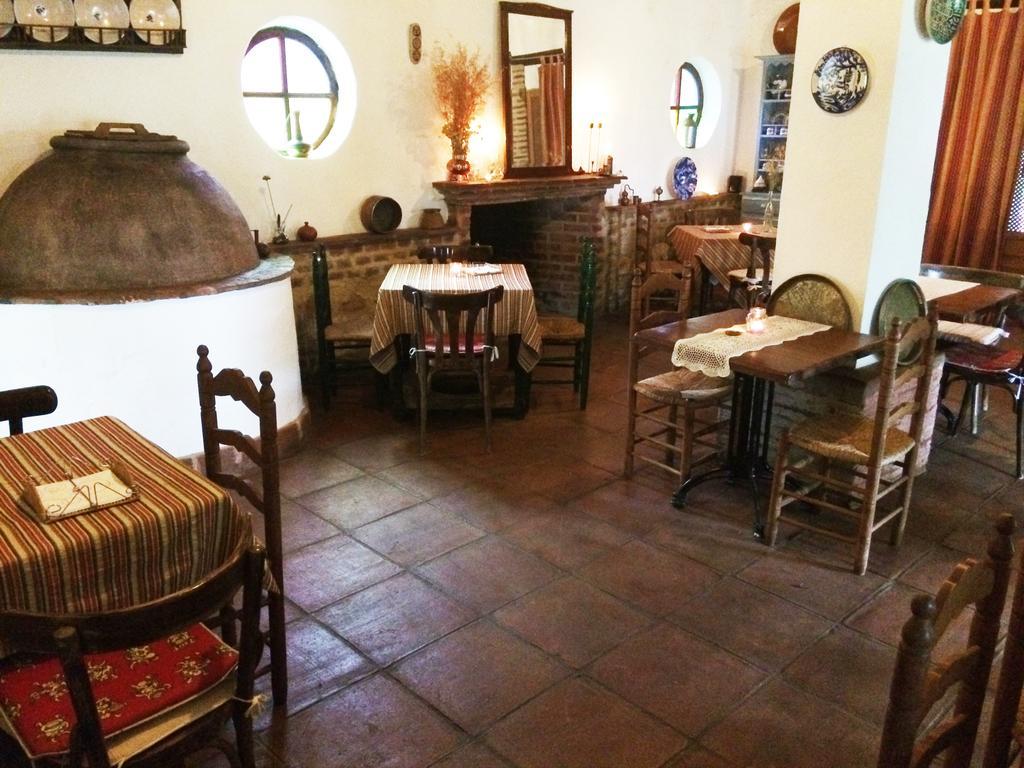 Гостьовий будинок Cortijo El Berrocal Касалья-де-ла-Сьєрра Екстер'єр фото
