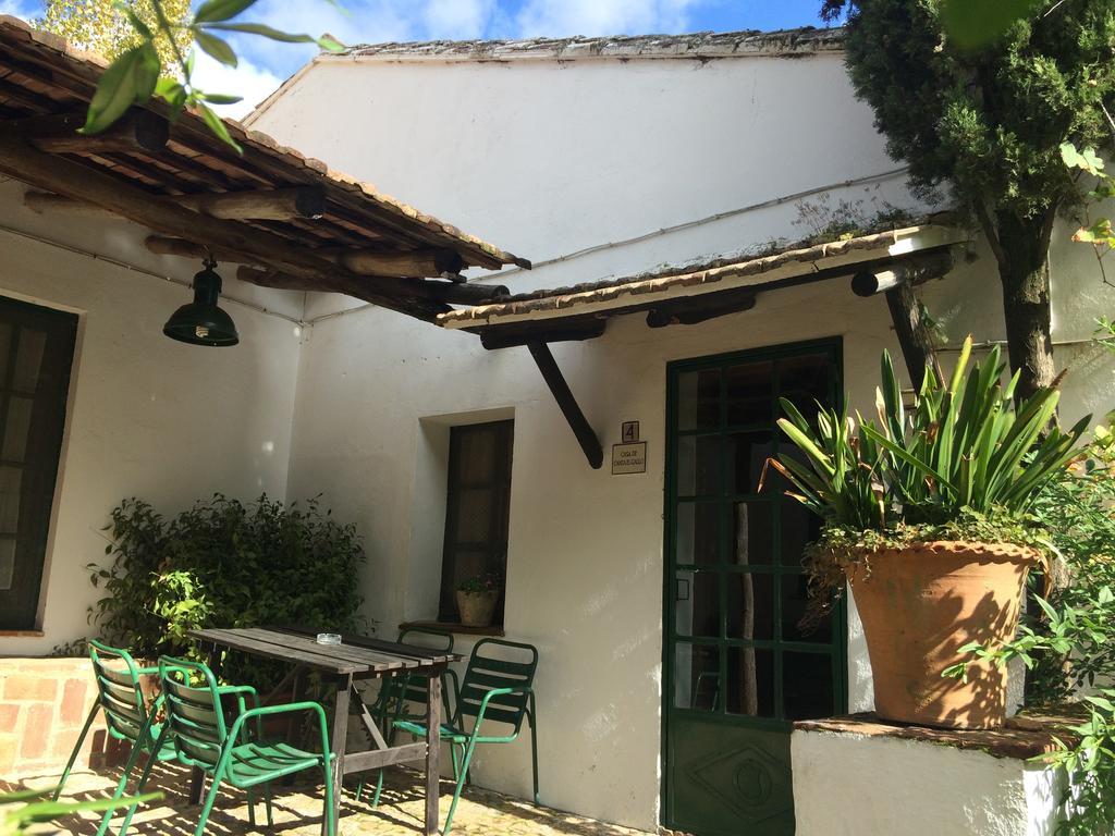 Гостьовий будинок Cortijo El Berrocal Касалья-де-ла-Сьєрра Екстер'єр фото