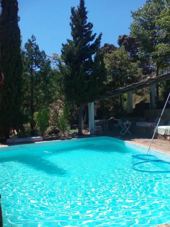 Гостьовий будинок Cortijo El Berrocal Касалья-де-ла-Сьєрра Екстер'єр фото